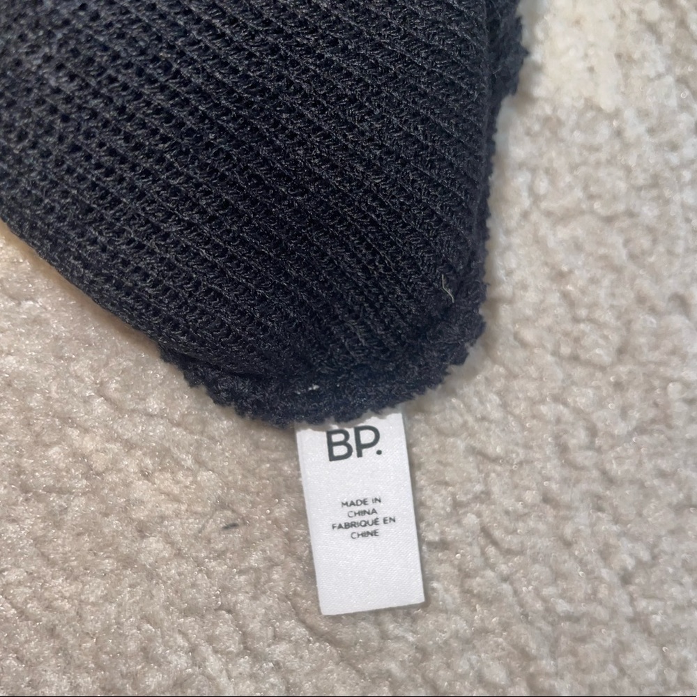 Hat bundle - Picture 4 of 7